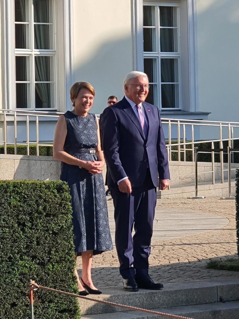 Vom Kreis Holzminden ins Schloss Bellevue: Ein Fest für das Ehrenamt