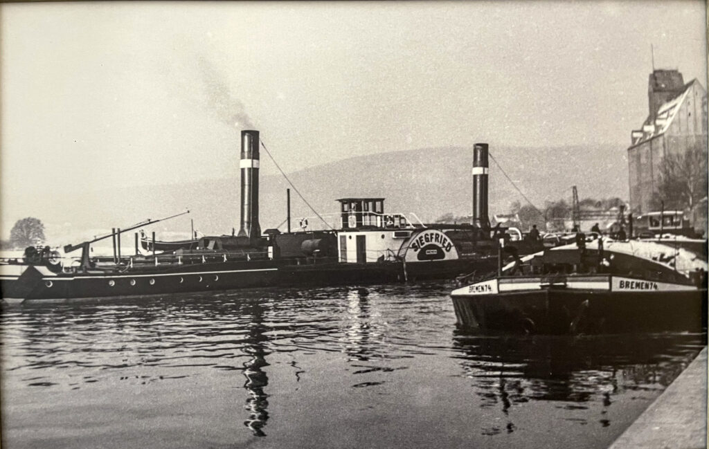 Binnenschiffe-transportierten-früher-das-Getreide-Foto-Privat