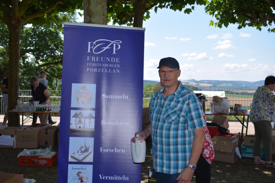 „Weißes Gold“ und „edles Glas“ locken Hunderte nach Fürstenberg