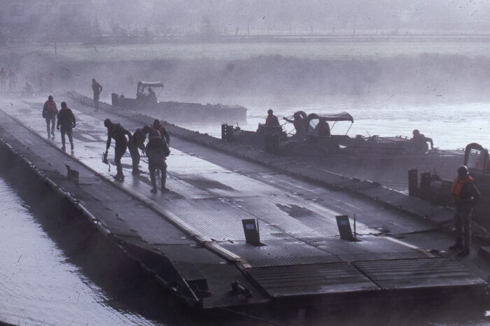 Die verborgenen Brückenstellen des Kalten Krieges: Ersatzübergangsstellen entlang der Weser und anderer Flüsse