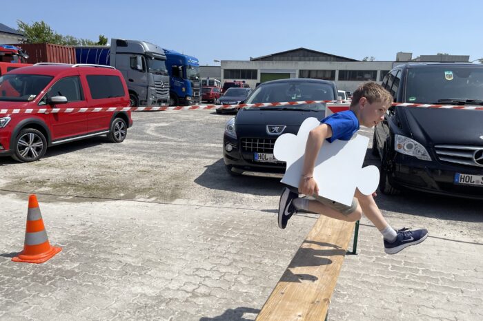 Wasser marsch und voller Einsatz: Jubiläum der Kinderfeuerwehr Lauenförde - Meinbrexen